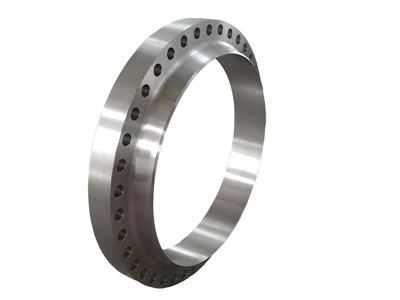 ASTM A105N Weld Muineál RF Flanges Cruach Carbóin